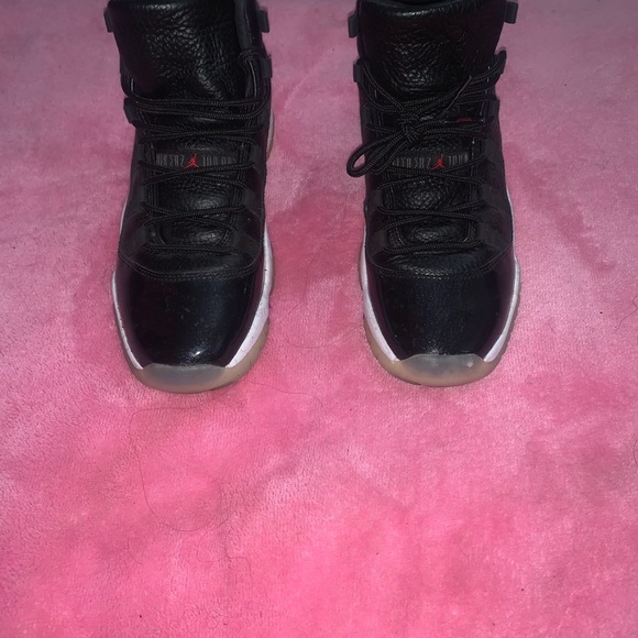 Air Jordan 11 - Picture 3 of 6